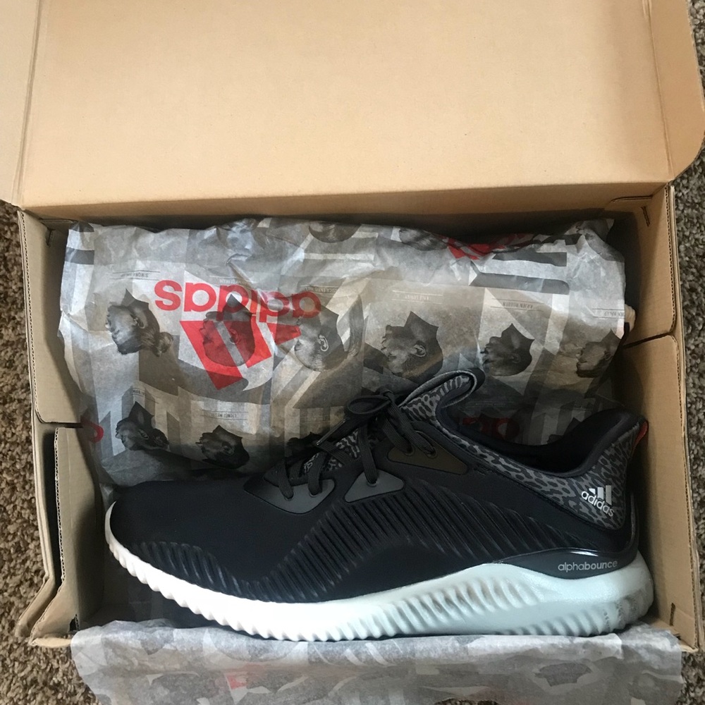 Adidas Alphabounce Men’s Running Shoes Size 12